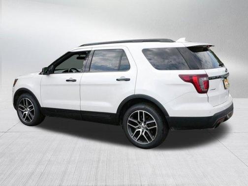 2017 Ford Explorer sport