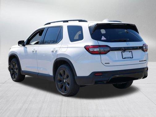 Platinum White Pearl 2026 Honda Pilot Black Edition