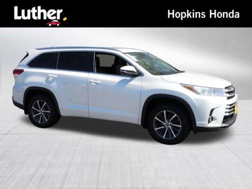 2017 Toyota Highlander XLE