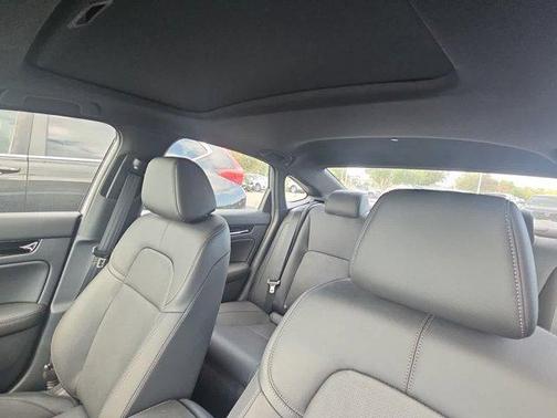 2025 Honda Civic Hybrid 