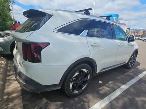 2025 Kia Sorento Hybrid EX