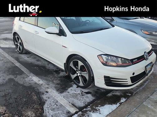 2016 Volkswagen Golf GTI S
