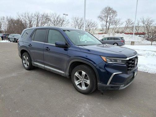 2023 Honda Pilot EX-L 7-Passenger