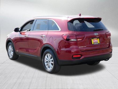 Passion Red 2019 Kia Sorento LX