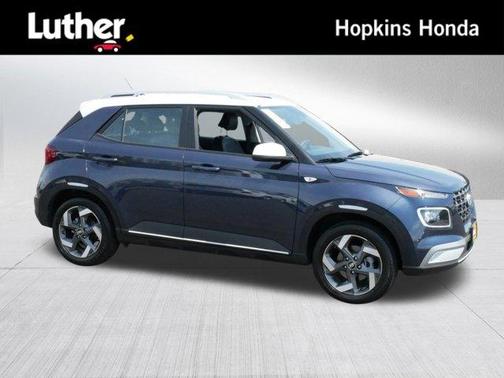 2024 Hyundai VENUE Limited