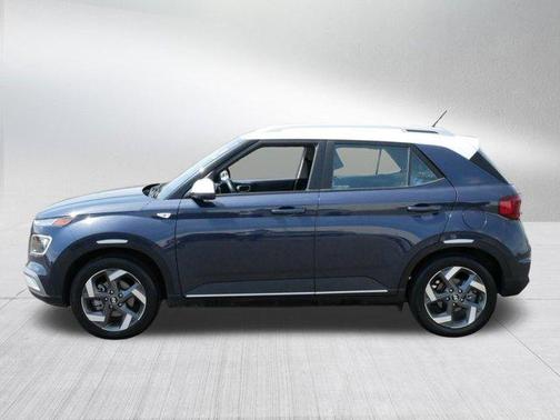 2024 Hyundai VENUE Limited