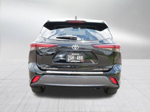 2024 Toyota Highlander Limited