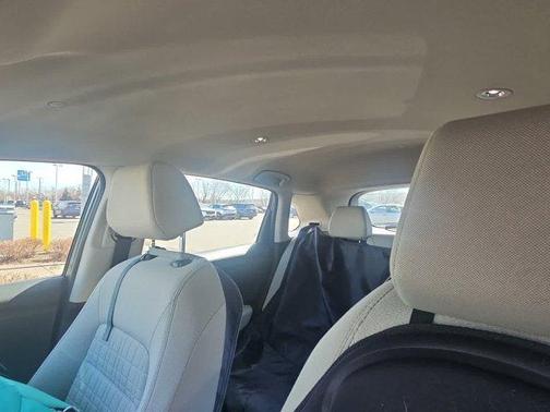 Pearl 2023 Honda HR-V LX