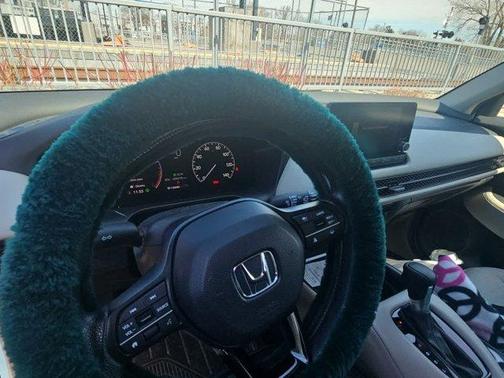 Pearl 2023 Honda HR-V LX