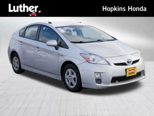 2010 Toyota Prius III