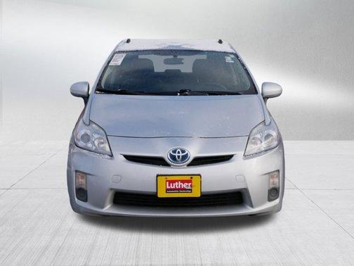2010 Toyota Prius III