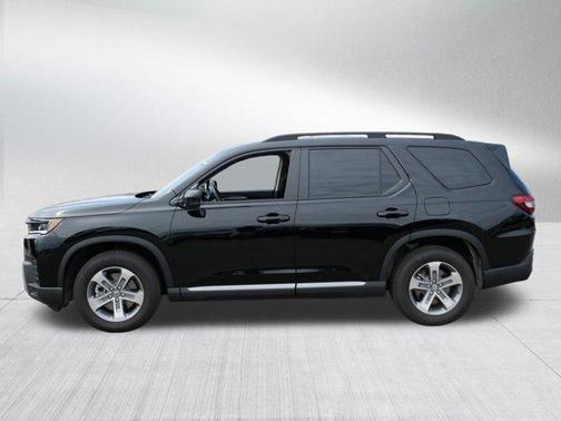 Crystal Black Pearl 2026 Honda Pilot EX-L