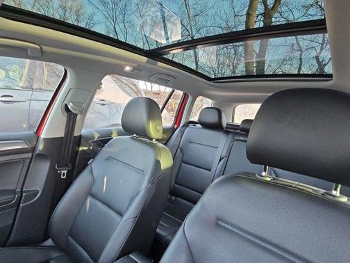 2018 Volkswagen Golf Alltrack TSI SE