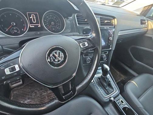 2018 Volkswagen Golf Alltrack TSI SE