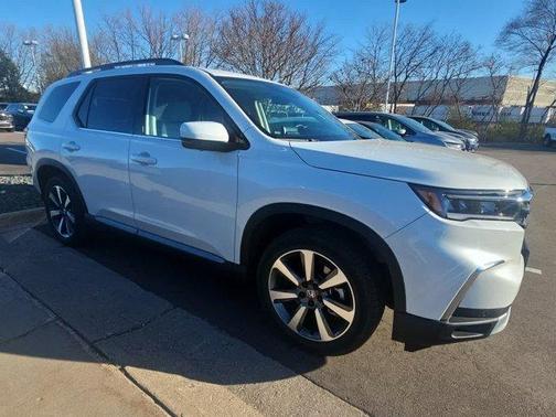 2025 Honda Pilot Elite