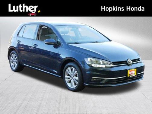 2018 Volkswagen Golf TSI SE