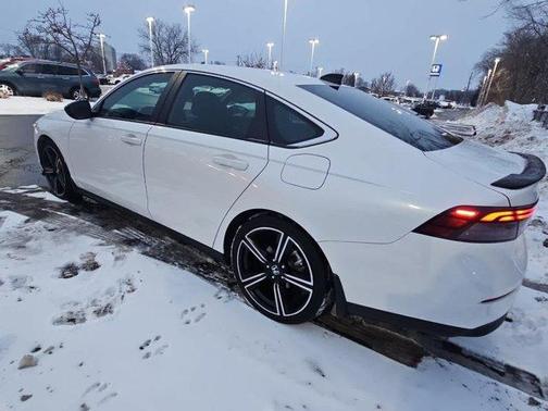 2023 Honda Accord Hybrid Sport