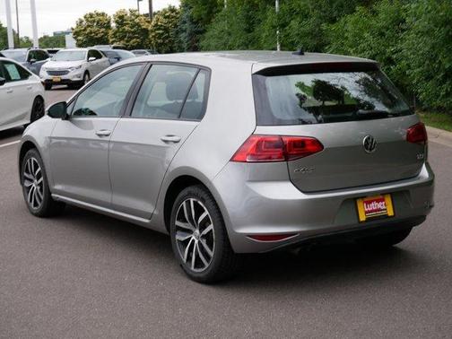 Tungsten Silver Metallic 2015 Volkswagen Golf Auto TSI S w/Sunroof