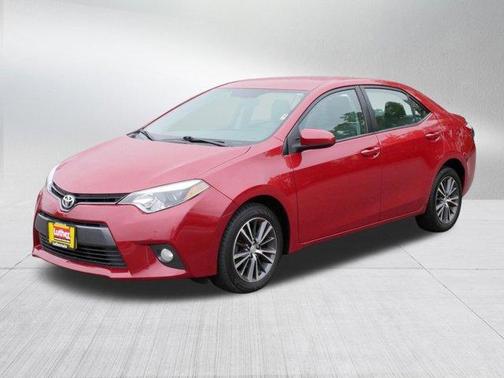 Barcelona Red Metallic 2016 Toyota Corolla LE Plus