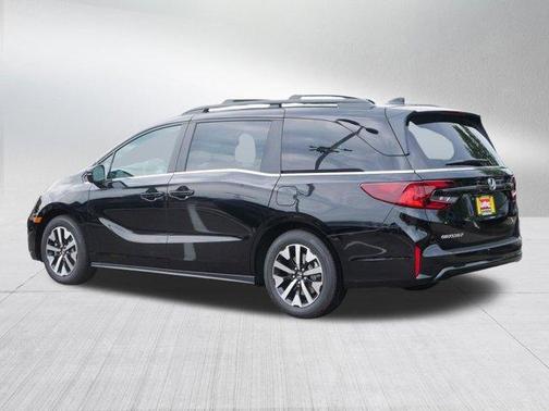Crystal Black Pearl 2026 Honda Odyssey EX-L