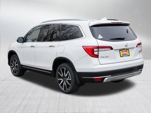 2022 Honda Pilot Touring 7-Passenger