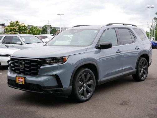 Sonic Gray Pearl 2025 Honda Pilot Sport