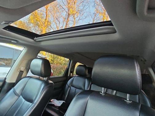 2017 Nissan Pathfinder Platinum