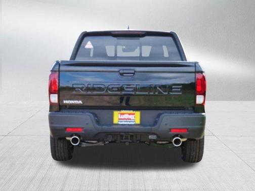 Crystal Black Pearl 2026 Honda Ridgeline Black Edition