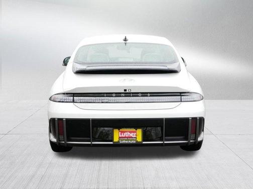 2025 Hyundai IONIQ 6 SEL