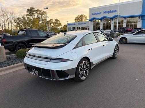2025 Hyundai IONIQ 6 SEL
