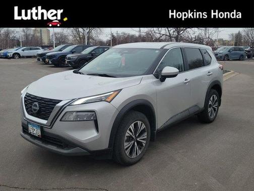 Brilliant Silver Metallic 2023 Nissan Rogue SV