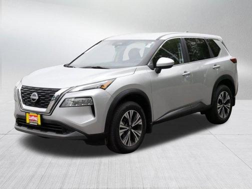 Brilliant Silver Metallic 2023 Nissan Rogue SV
