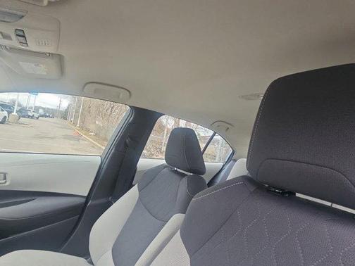 CELESTITE 2022 Toyota Corolla LE