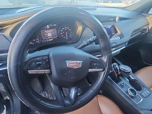 2020 Cadillac XT4 Sport