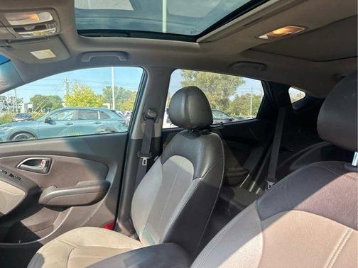 2012 Hyundai TUCSON Limited