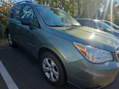 2016 Subaru Forester 2.5i