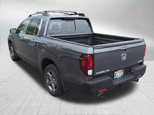 Modern Steel Metallic 2023 Honda Ridgeline RTL-E