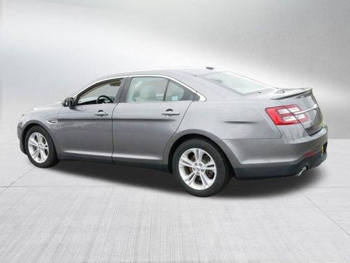 2014 Ford Taurus SEL