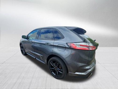 Carbonized Gray Metallic 2022 Ford Edge ST