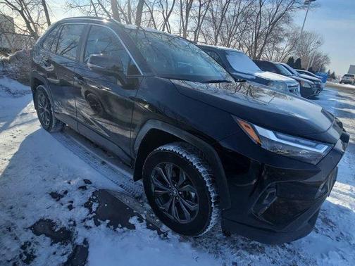 2023 Toyota RAV4 Hybrid XLE Premium