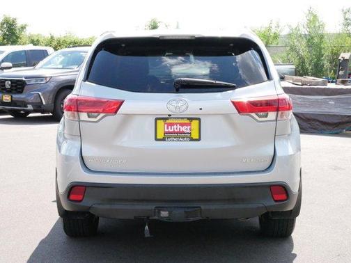 2017 Toyota Highlander XLE