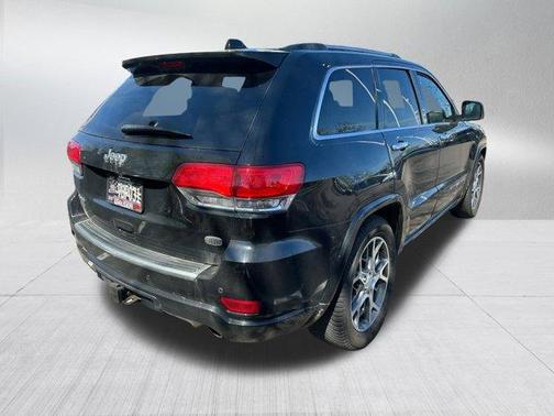 2020 Jeep Grand Cherokee Overland