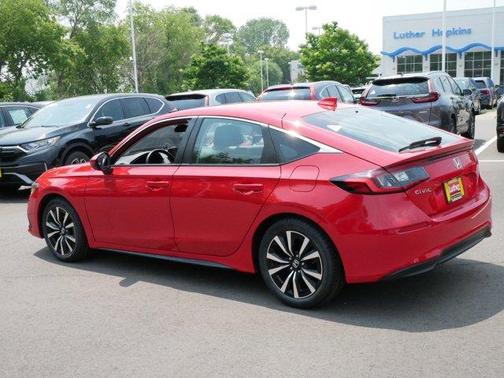 2022 Honda Civic EX-L