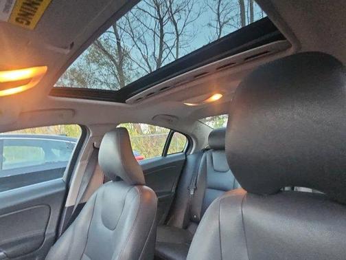 2016 Volvo S60 T5 Premier