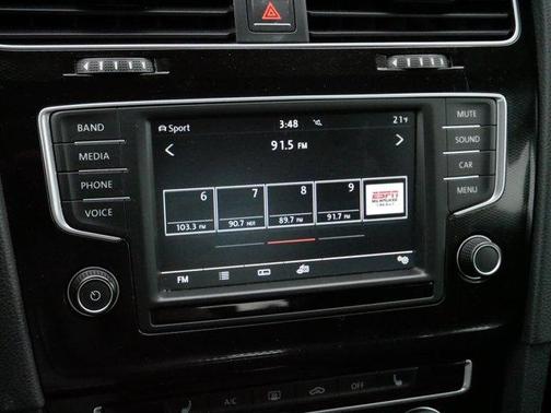 2017 Volkswagen Golf GTI S 4-Door