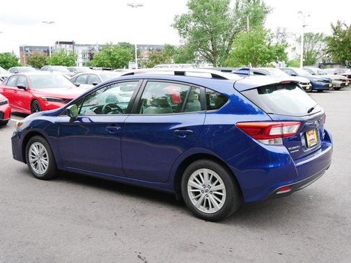 2017 Subaru Impreza 2.0i Premium