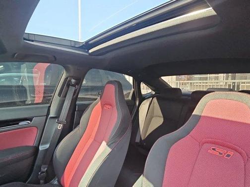 2026 Honda Civic Si Base