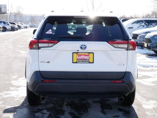 2021 Toyota RAV4 Hybrid LE