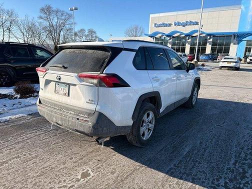 2021 Toyota RAV4 Hybrid LE