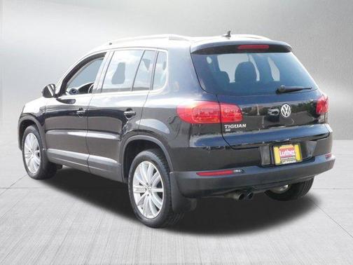 2016 Volkswagen Tiguan SE